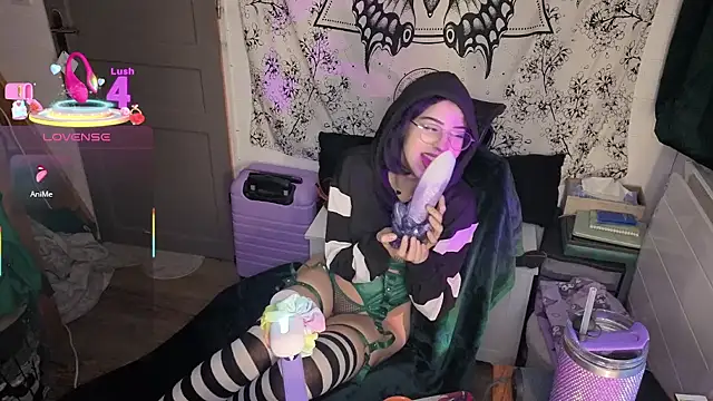 LisandreLaVenale online show from March 3, 9:44 pm