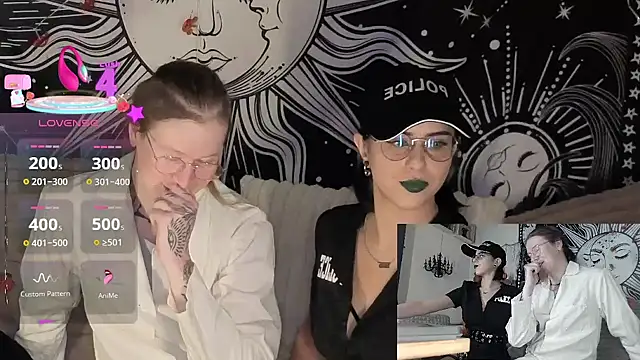 Snapshot of LisandreLaVenale chatting on October 27, 11:27 pm LisandreLaVenale online show from October 27, 11:27 pm