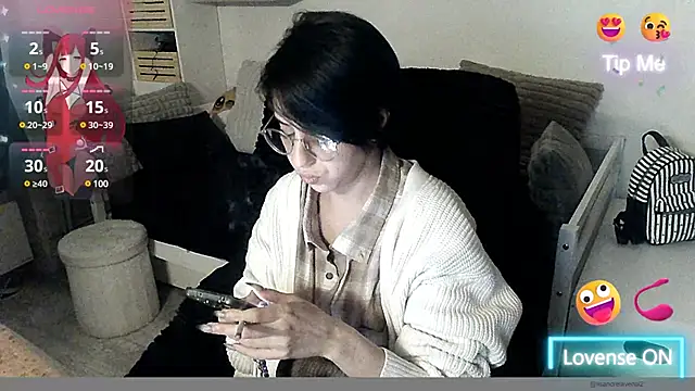 LisandreLaVenale online show from December 13, 9:20 pm