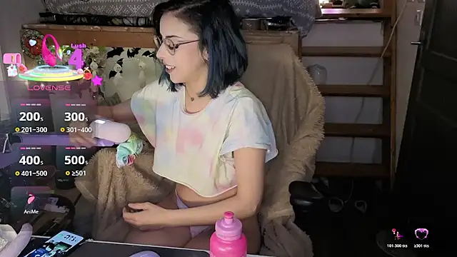 LisandreLaVenale online show from April 11, 10:24 pm