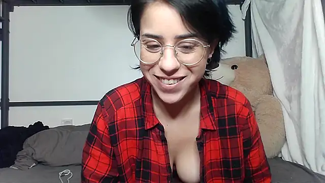 LisandreLaVenale online show from January 29, 8:25 pm
