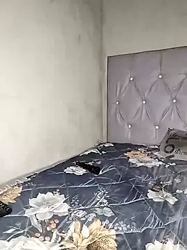 Sego TeeTee online show from December 1, 9:42 pm