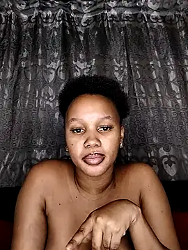 Sego TeeTee online show from April 12, 9:40 pm