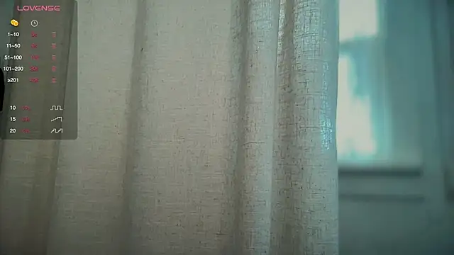 SkarlettRose96 online show from October 30, 8:39 pm