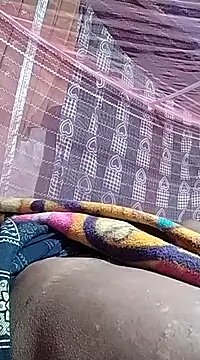 Snapshot of Satheroy chatting on March 3, 7:49 pm Satheroy online show from March 3, 7:49 pm