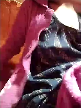 Snapshot of Satheroy chatting on January 2, 5:07 pm Satheroy online show from January 2, 5:07 pm