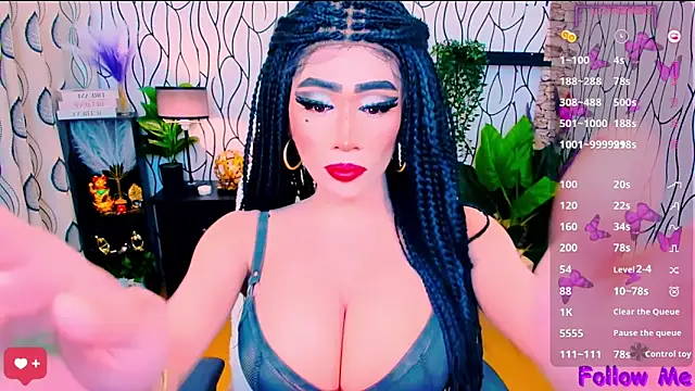 TwittyGirL9inch exotic online show from March 23, 8:08 pm