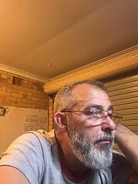 ausbod online show from December 15, 11:23 am