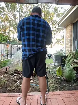 ausbod online show from December 19, 7:07 pm