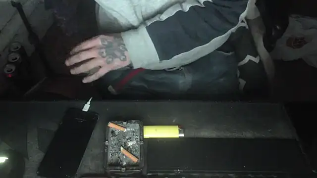 Snapshot of RickStone51 chatting on December 28, 5:55 am RickStone51 online show from December 28, 5:55 am