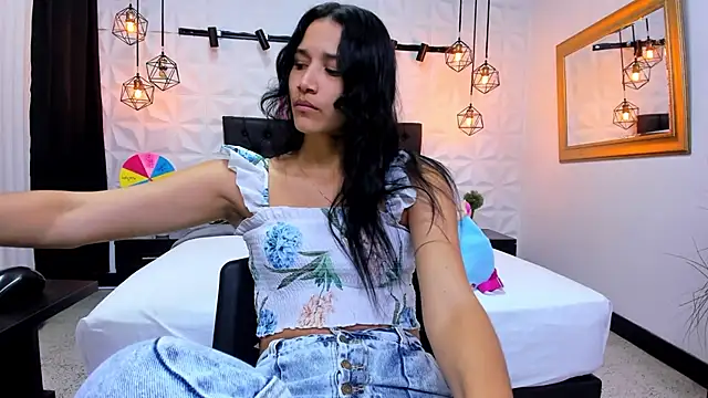 Alison Wiley online show from March 14, 12:51 pm