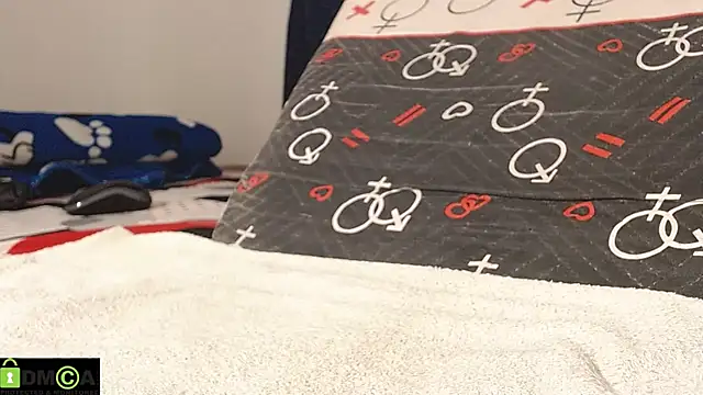 mikellwilliams10 online show from September 24, 11:21 pm