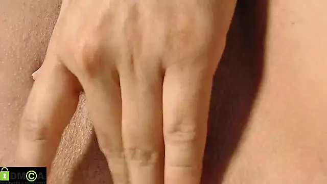 mikellwilliams10 online show from January 8, 12:38 am