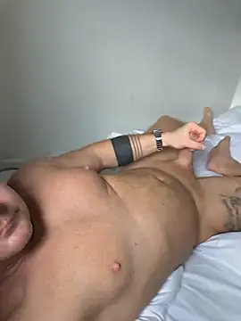 swingr online show from July 8, 10:05 am