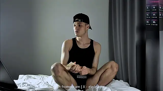 fromed online show from November 22, 9:46 pm