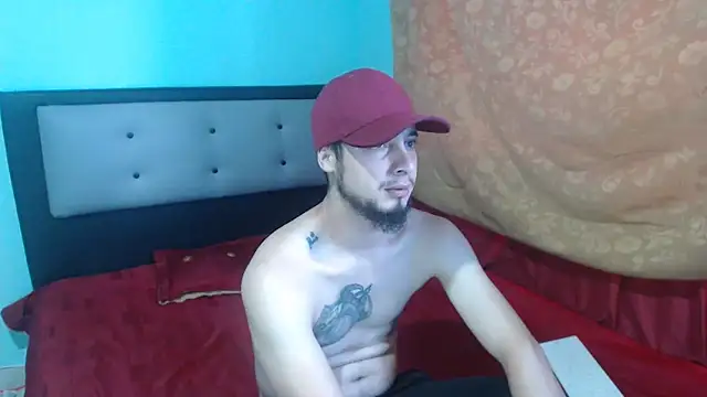 Snapshot of kalipso_n-jones chatting on February 17, 3:22 pm kalipso n-jones online show from February 17, 3:22 pm