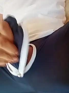 El baby12 online show from November 19, 9:42 am