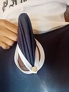 El baby12 online show from November 18, 9:56 am