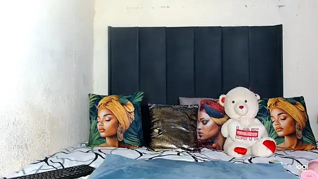 quenliyasa online show from March 30, 12:39 pm