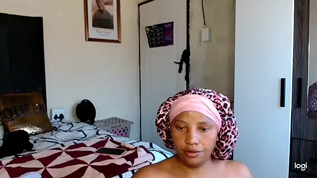 Snapshot of quenliyasa chatting on October 21, 8:47 am quenliyasa online show from October 21, 8:47 am