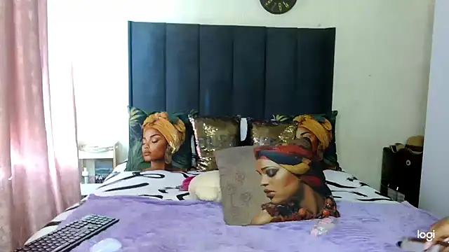 Snapshot of quenliyasa chatting on February 5, 6:20 am quenliyasa online show from February 5, 6:20 am