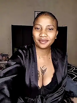 quenliyasa online show from May 22, 1:14 am