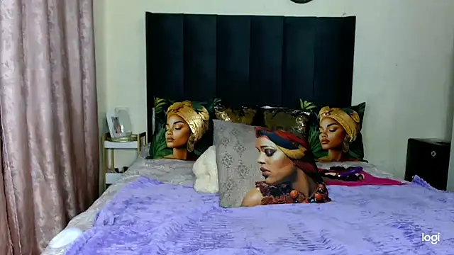 Snapshot of quenliyasa chatting on December 21, 1:30 am quenliyasa online show from December 21, 1:30 am