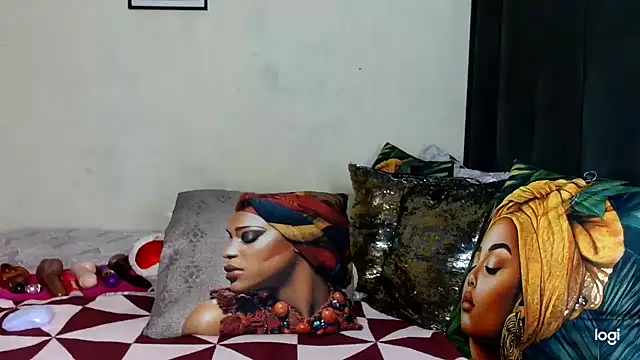 Snapshot of quenliyasa chatting on March 4, 8:05 pm quenliyasa online show from March 4, 8:05 pm