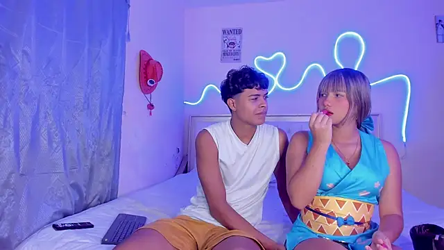 dafnezahiraa  online show from November 3, 2:06 am