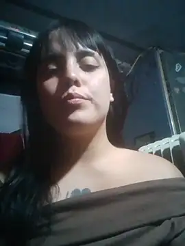 lucylovles online show from June 2, 5:40 am