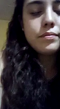 Snapshot of lucylovles chatting on February 28, 12:10 am lucylovles online show from February 28, 12:10 am