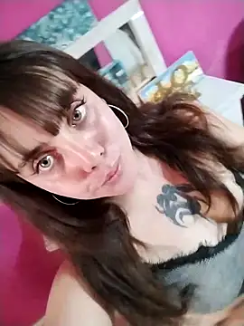 Snapshot of lucylovles chatting on November 13, 9:19 pm lucylovles online show from November 13, 9:19 pm