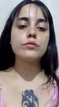 Snapshot of lucylovles chatting on January 23, 6:39 am lucylovles online show from January 23, 6:39 am