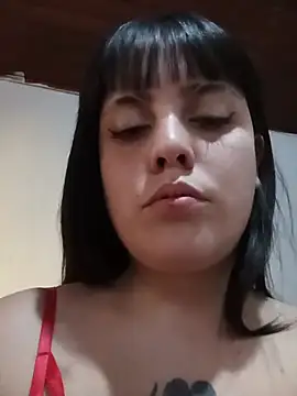 lucylovles online show from June 24, 3:32 pm
