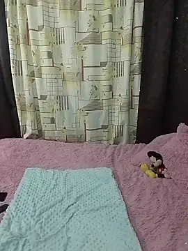 Snapshot of Tanishe_Q chatting on October 4, 5:20 am Tanishe Q online show from October 4, 5:20 am