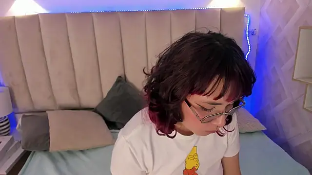 Haru Bonny online show from December 19, 8:22 pm