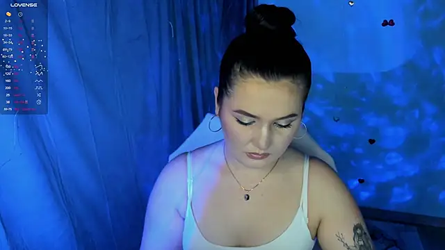 Lei White online show from October 1, 6:56 pm