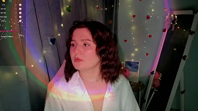 Lei White online show from February 18, 8:25 pm