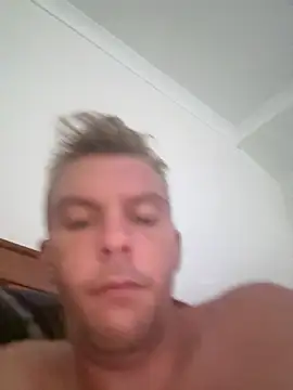 aus guy93 online show from April 6, 3:57 am