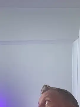 aus guy93 online show from March 3, 7:21 pm