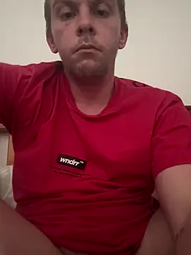 Snapshot of aus_guy93 chatting on September 18, 8:39 am aus guy93 online show from September 18, 8:39 am