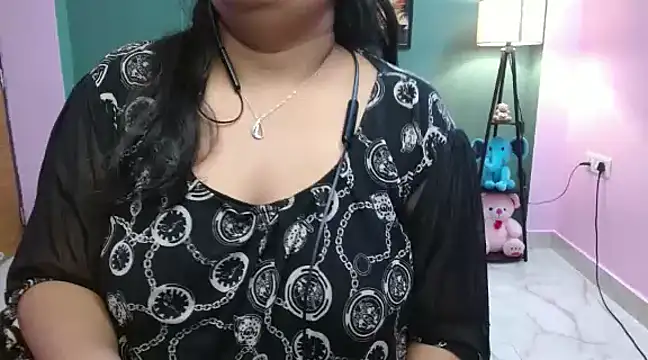 Naughty Ayesha1 online show from March 10, 10:39 am