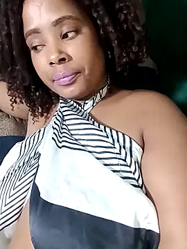 2Sweetysmile online show from February 18, 11:34 pm