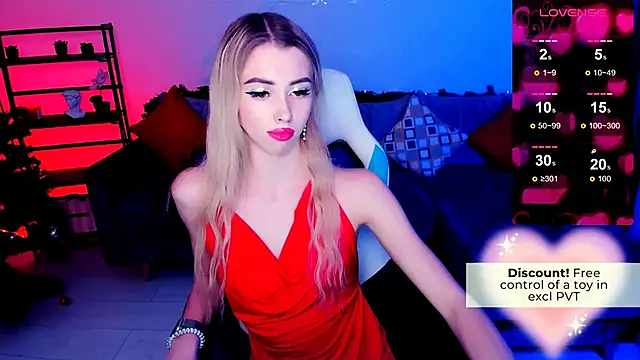 Snapshot of Emilia_Klar chatting on January 11, 8:54 pm Emilia Klar online show from January 11, 8:54 pm