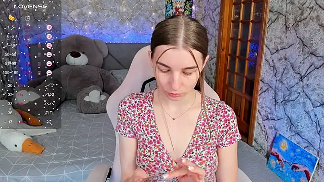  flowersweeet  online show from October 3, 12:17 pm