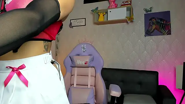 Alaia Love77 online show from November 15, 4:33 pm