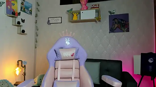 Alaia Love77 online show from November 10, 6:24 pm