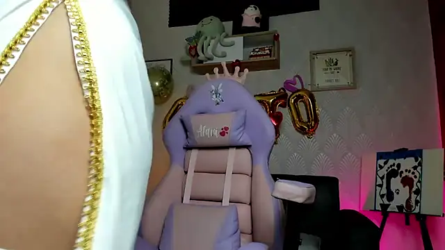 Alaia Love77 online show from February 24, 10:10 pm