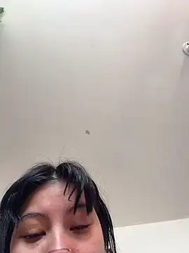 EemaHaruki online show from April 8, 7:59 pm