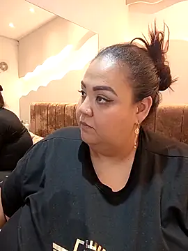 Alisson am online show from March 11, 1:32 am